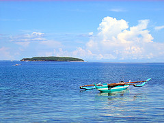 Bangka in front of Sumilon Island